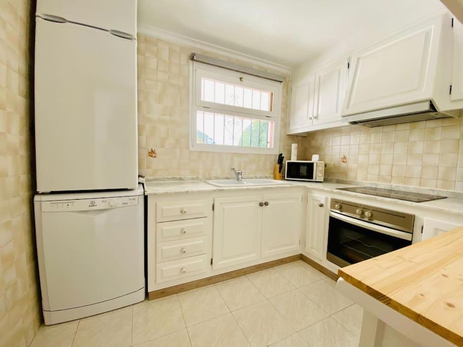Villa With Private Pool And Close To The Beach Calpe Eksteriør bilde